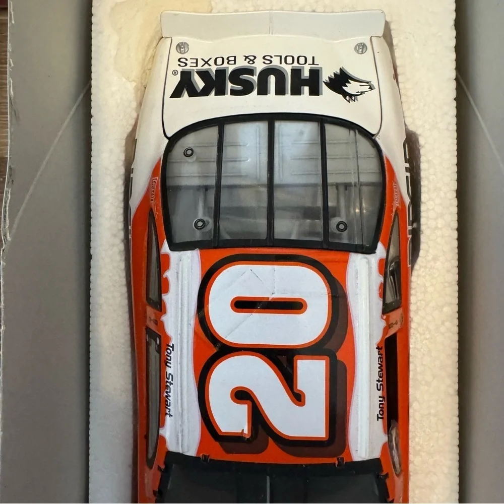 2001 Tony Stewart #20 Home Depot / Coca Cola Polar Bear - CWC 1/24 Scale Action